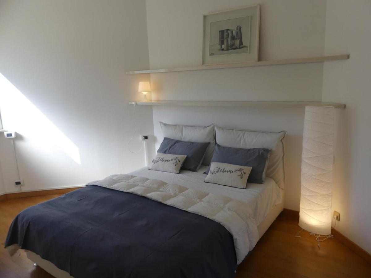 Joivy Apartments By The Lake Como Buitenkant foto
