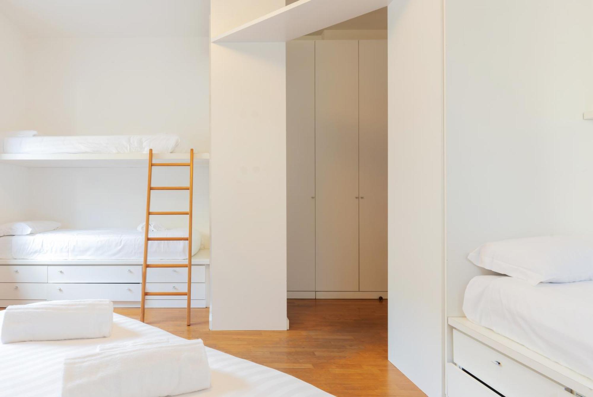 Joivy Apartments By The Lake Como Buitenkant foto
